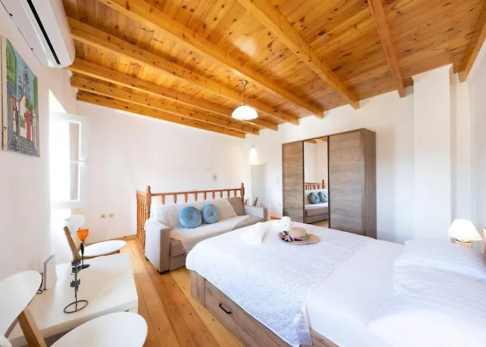 Costas Vlachos By Corfu Solutions * Mármaron