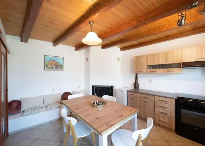 Costas Vlachos By Corfu Solutions Apartament Mármaron
