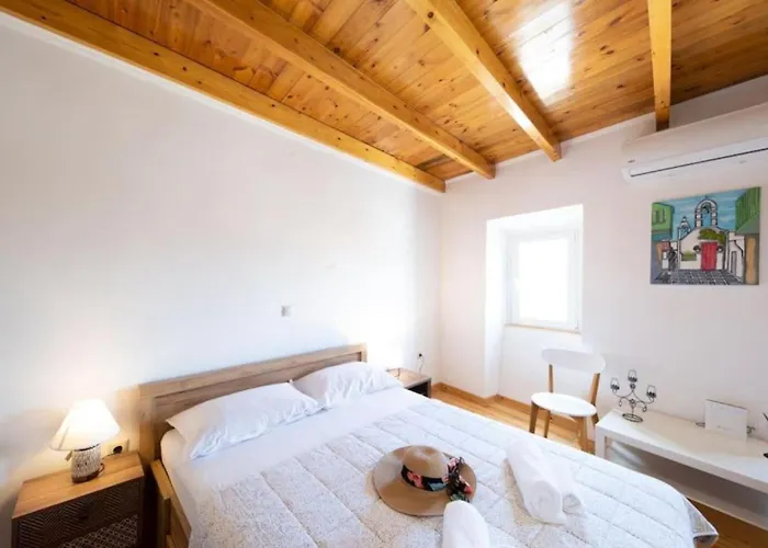 Costas Vlachos By Corfu Solutions * Mármaron