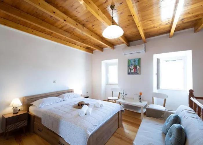Costas Vlachos By Corfu Solutions Apartament Mármaron