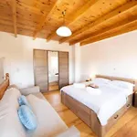 Apartament Costas Vlachos *